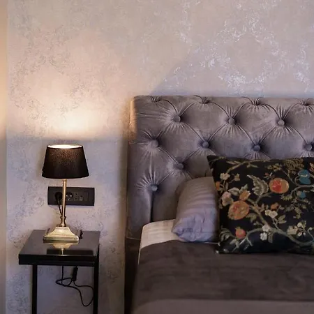 Apartment Luxury Peitho *